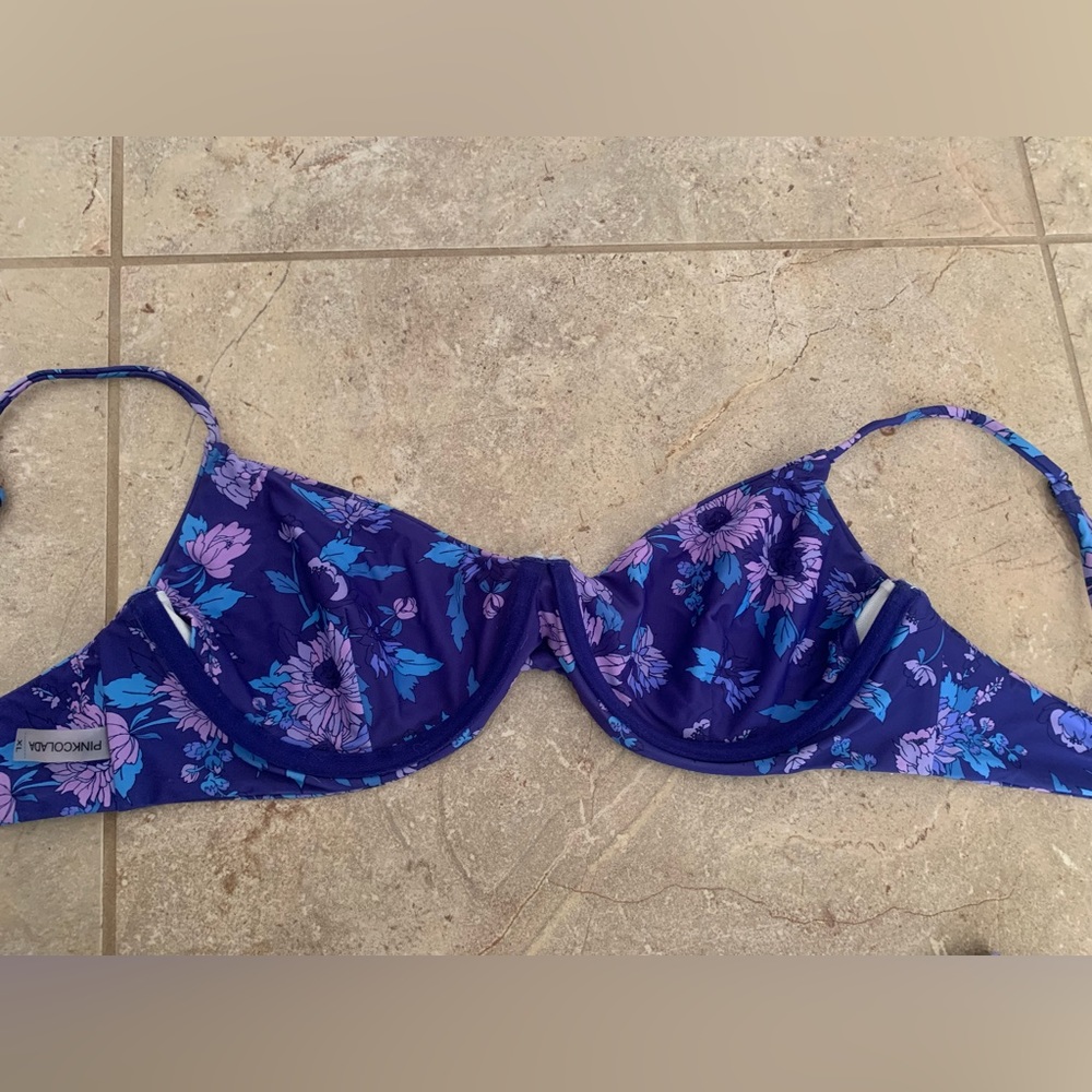 PINKCOLADA TROPEZ BIKINI TOP AND MALDIVES BIKINI BOTTOMS IN VIOLET WILD BLOOM - Picture 8 of 10